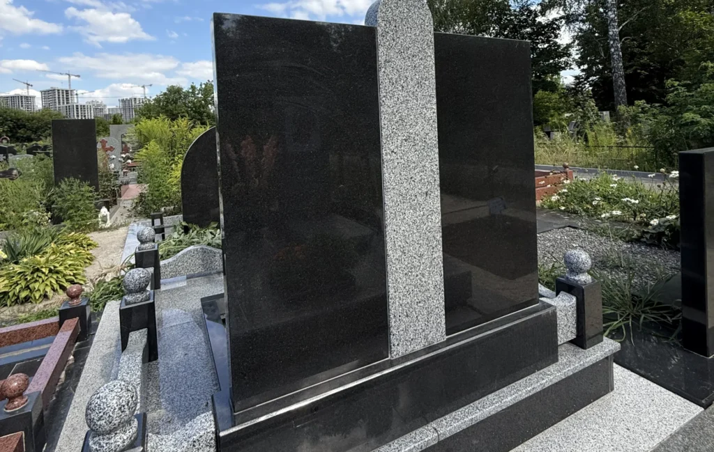 Як доглядати за гранітним пам’ятником, щоб він залишався як новий