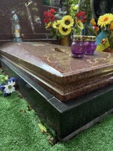 гарний памятник для сина замовити